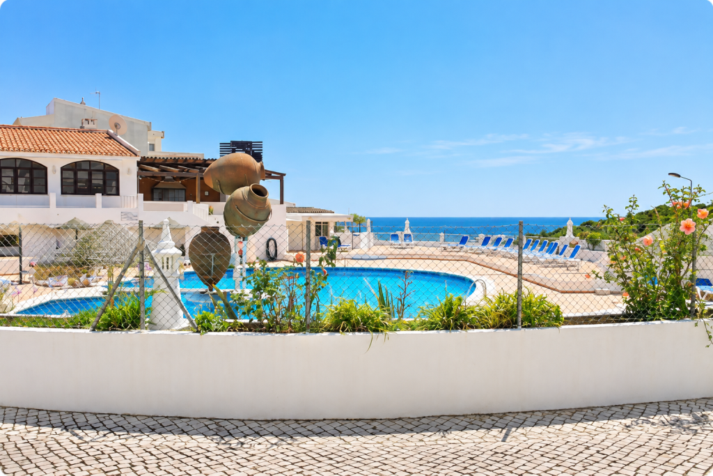 1 bed apartment with pool view 1 bed apartment with pool view